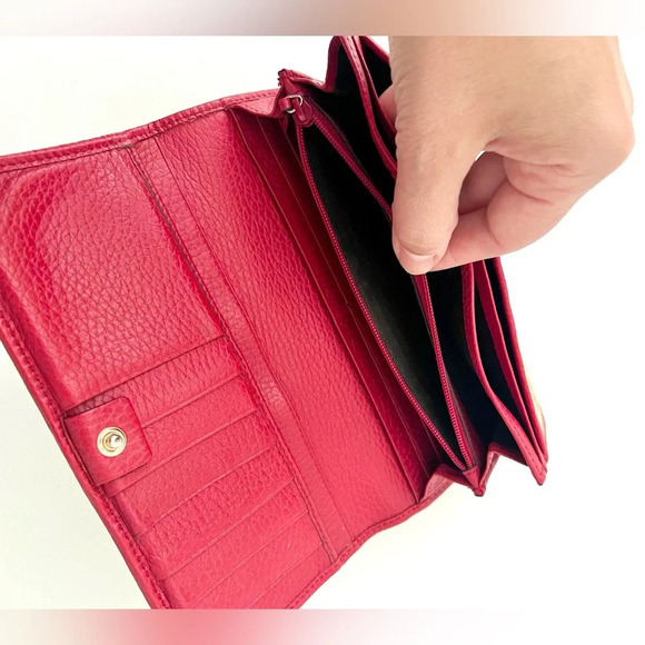 GUCCI || GG Supreme Canvas Red Leather Bifold Secretary Wallet - Picture 9 of 17